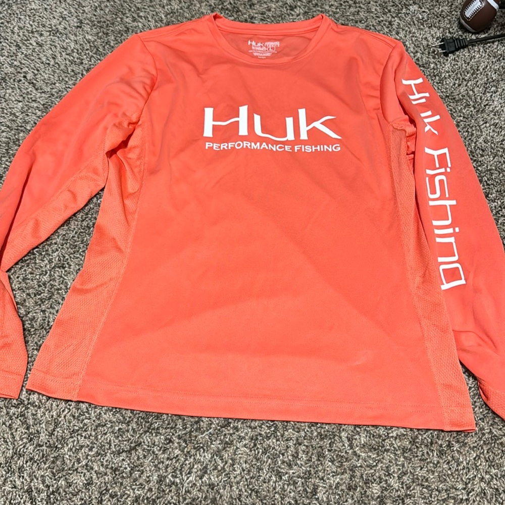 Women’s HUK long sleeve fishing shirt  large